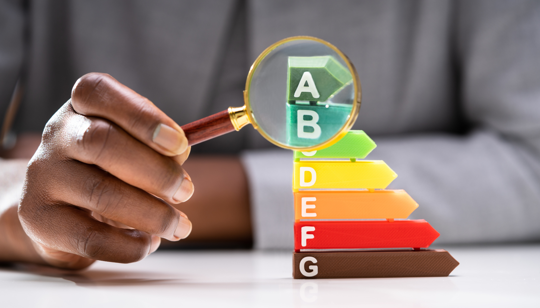 Identificamos hallazgos y brechas de cumplimiento